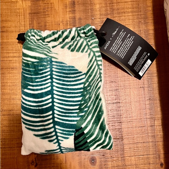 Aveda x 3.1 Phillip Lim Hair Towel Wrap 100% organic cotton - Picture 4 of 9